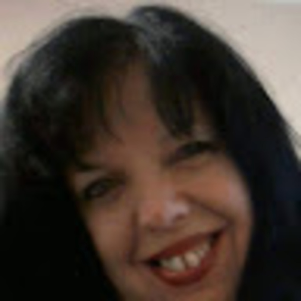 Meet your Posher, Carla